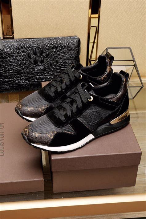 louis vuitton running shoes replica